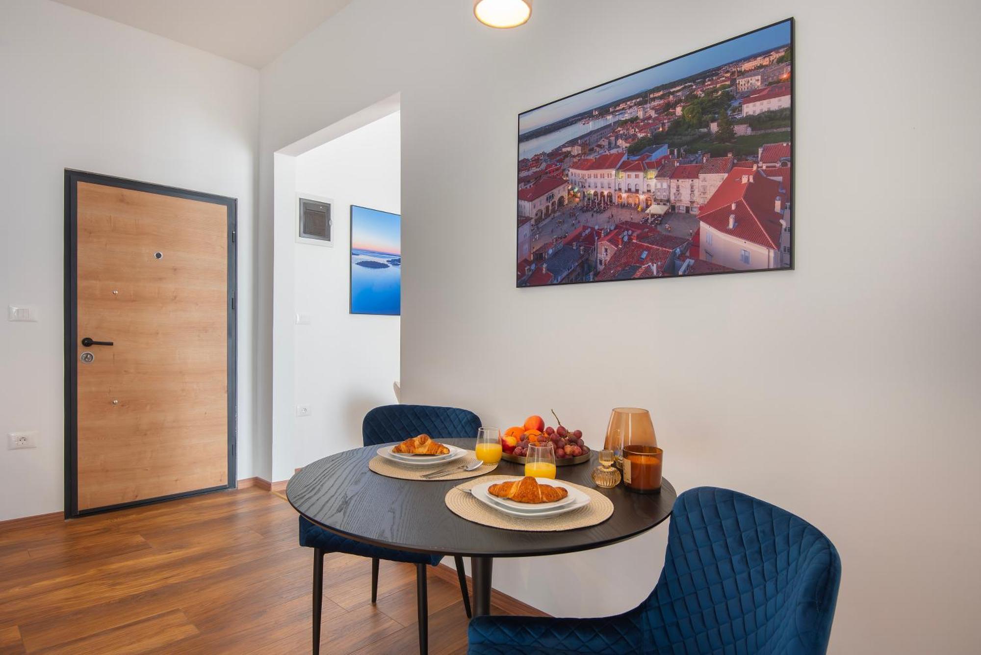 D&A Central Luxury Apartments With Free Parking Пула Екстериор снимка